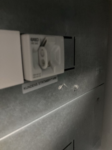 1402854-12 Mätarskåp Garo, utanpåliggande - 2 st