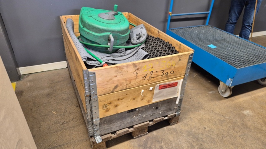 1409144-7 SKALL EJ VARA MED