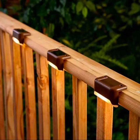 1410502-1 12 pcs Solar-powered stair & fence lamp - Free shipping