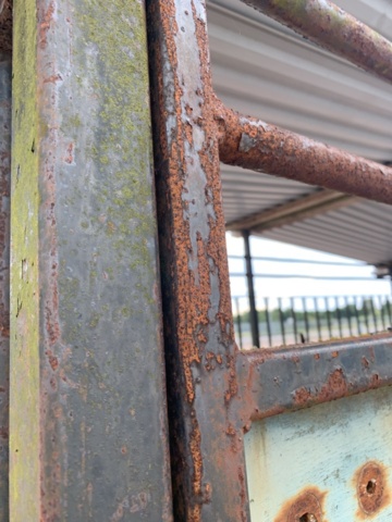 1396582-16 Foderhäck