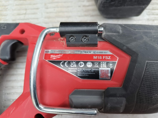 1331869-9 Milwaukee paket