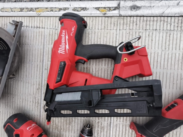 1331869-21 Milwaukee paket