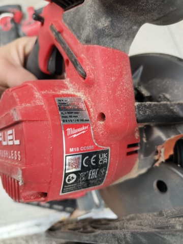 1331869-24 Milwaukee paket