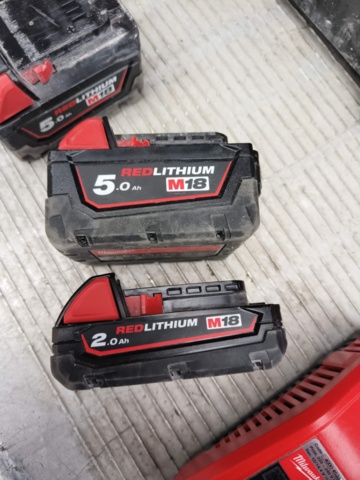 1331869-25 Milwaukee paket