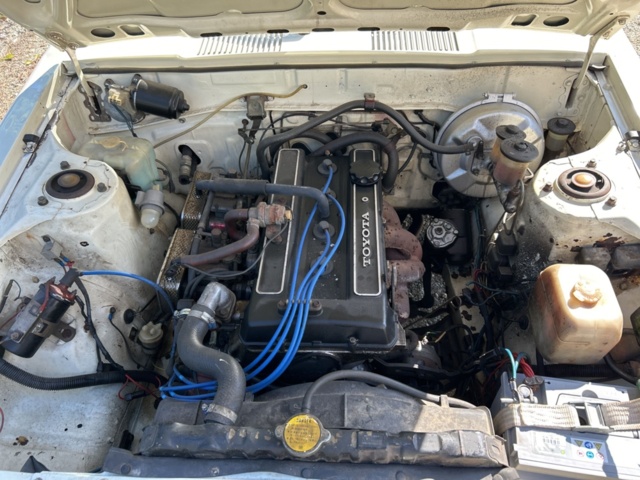 1378036-19 Veteranbilar 3st Toyota Celica (RA28, TA22, RA40) inkl. stor mängd reservdelar och tillbehör