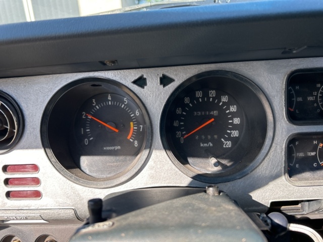 1378036-40 Veteranbilar 3st Toyota Celica (RA28, TA22, RA40) inkl. stor mängd reservdelar och tillbehör