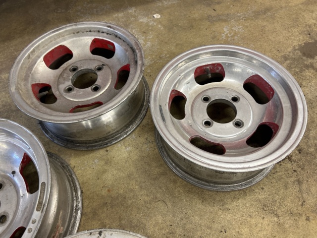 1378036-123 Veteranbilar 3st Toyota Celica (RA28, TA22, RA40) inkl. stor mängd reservdelar och tillbehör