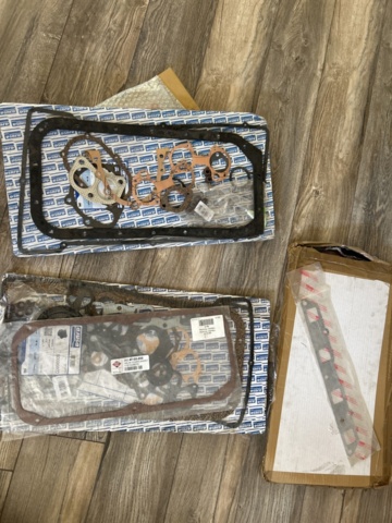 1378036-142 Veteranbilar 3st Toyota Celica (RA28, TA22, RA40) inkl. stor mängd reservdelar och tillbehör