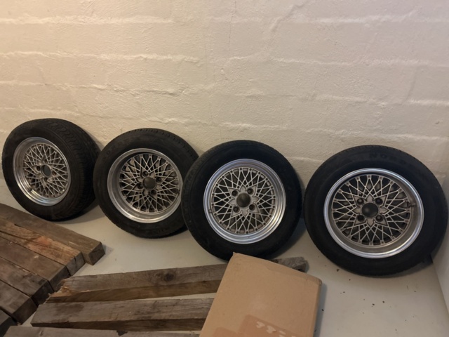 1378036-145 Veteranbilar 3st Toyota Celica (RA28, TA22, RA40) inkl. stor mängd reservdelar och tillbehör