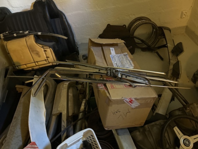 1378036-155 Veteranbilar 3st Toyota Celica (RA28, TA22, RA40) inkl. stor mängd reservdelar och tillbehör