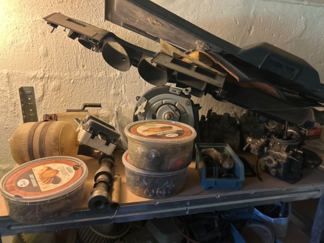 1378036-167 Veteranbilar 3st Toyota Celica (RA28, TA22, RA40) inkl. stor mängd reservdelar och tillbehör