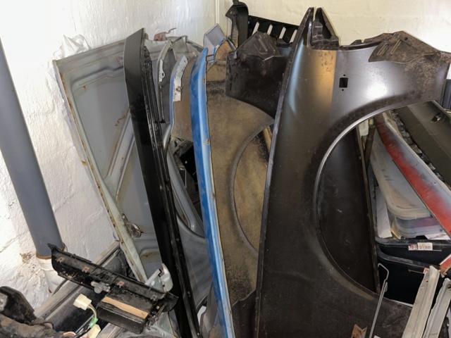 1378036-175 Veteranbilar 3st Toyota Celica (RA28, TA22, RA40) inkl. stor mängd reservdelar och tillbehör