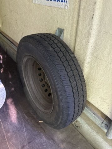 1378038-11 Kåpsläp THULE CV100032 1000kg -2010