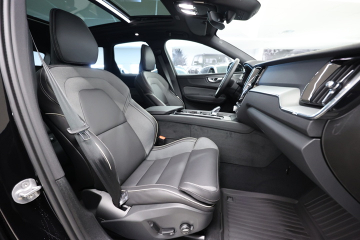 1410592-4 3 månader leasing av Volvo XC60 T6 Plus Black Nordic hos MFleet (Moberg Bil)