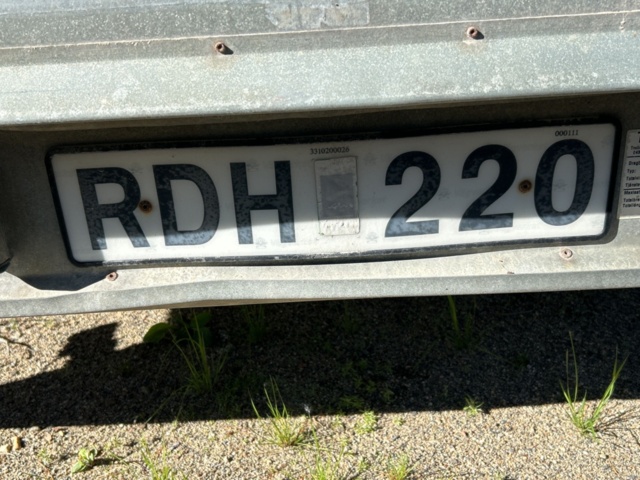 1378049-9 Kåpsläp - TIAB 3310 T TWIN 1000kg  -2000