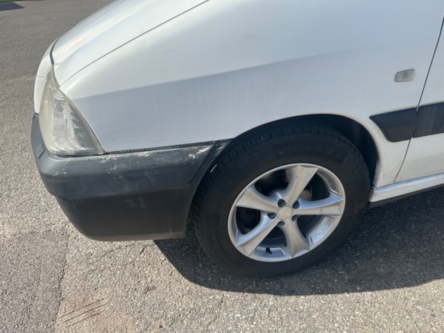 1411544-27 Peugeot Expert Kylbil 2.0 HDi Manuell -2004