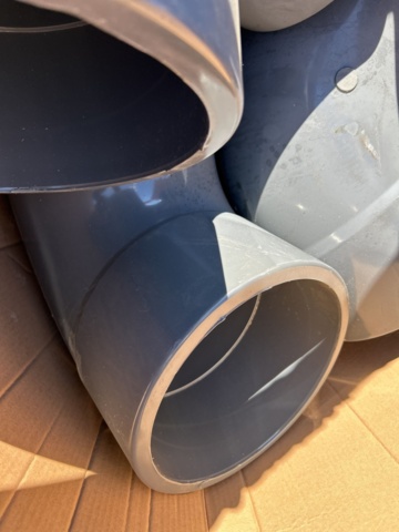 1378064-4 Avloppsrör mark 90-graders böjar 315mm, 6 st