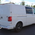 1300822-7 Volkswagen Transporter Kombi T32 2.0 TDI 4Motion DSG 2017 (Reparationsobjekt)