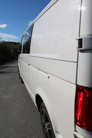 1300822-13 Volkswagen Transporter Kombi T32 2.0 TDI 4Motion DSG 2017 (Reparationsobjekt)