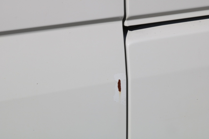 1300822-20 Volkswagen Transporter Kombi T32 2.0 TDI 4Motion DSG 2017 (Reparationsobjekt)