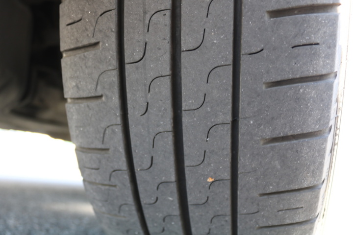 1300822-28 Volkswagen Transporter Kombi T32 2.0 TDI 4Motion DSG 2017 (Reparationsobjekt)