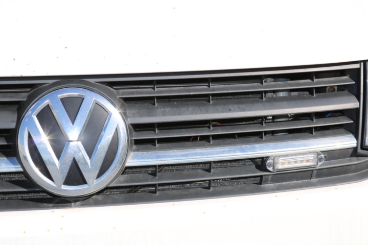 1300822-33 Volkswagen Transporter Kombi T32 2.0 TDI 4Motion DSG 2017 (Reparationsobjekt)