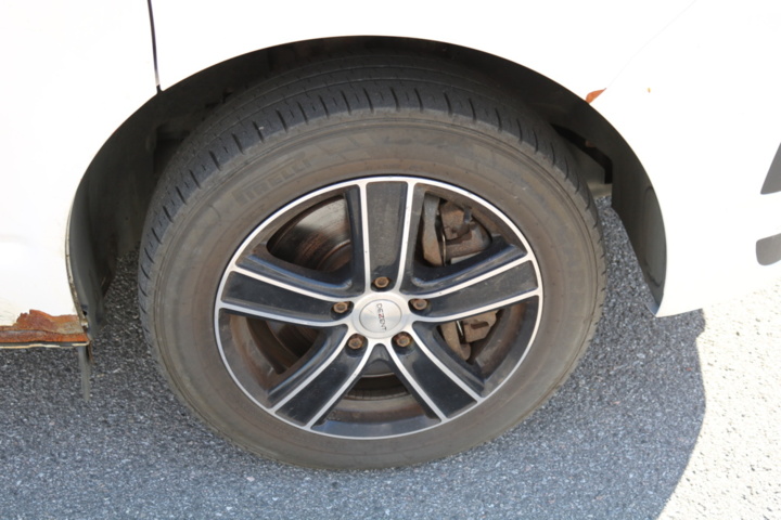 1300822-39 Volkswagen Transporter Kombi T32 2.0 TDI 4Motion DSG 2017 (Reparationsobjekt)