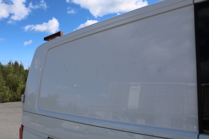 1300822-49 Volkswagen Transporter Kombi T32 2.0 TDI 4Motion DSG 2017 (Reparationsobjekt)