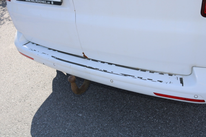 1300822-57 Volkswagen Transporter Kombi T32 2.0 TDI 4Motion DSG 2017 (Reparationsobjekt)