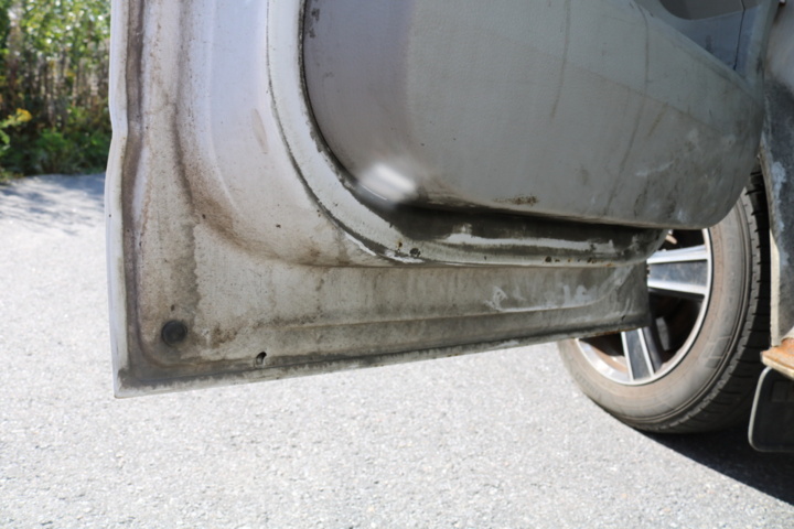 1300822-87 Volkswagen Transporter Kombi T32 2.0 TDI 4Motion DSG 2017 (Reparationsobjekt)