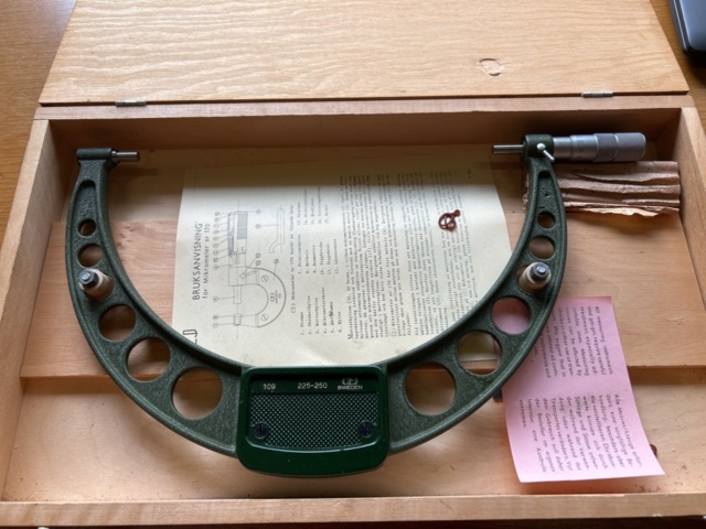 1396355-1 Micrometer - CEJ No. 170 (225–250 mm)
