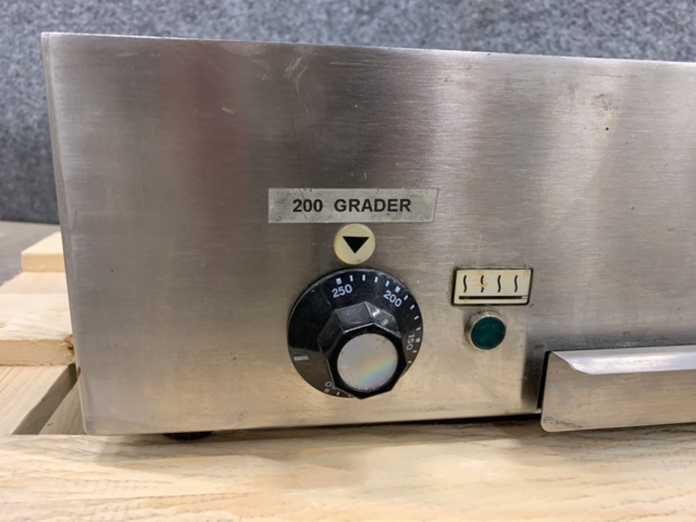 1411678-4 Stekbord Kromet 000.PBE-460x480