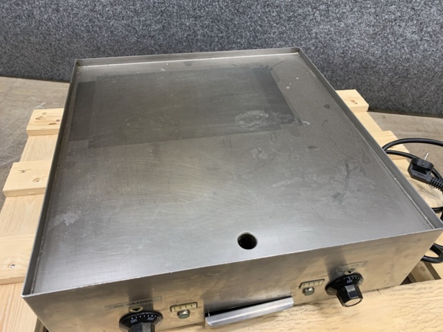 1411678-7 Stekbord Kromet 000.PBE-460x480