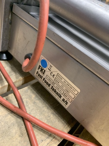 1411679-11 Korvgrill FKI GL8R45/2T