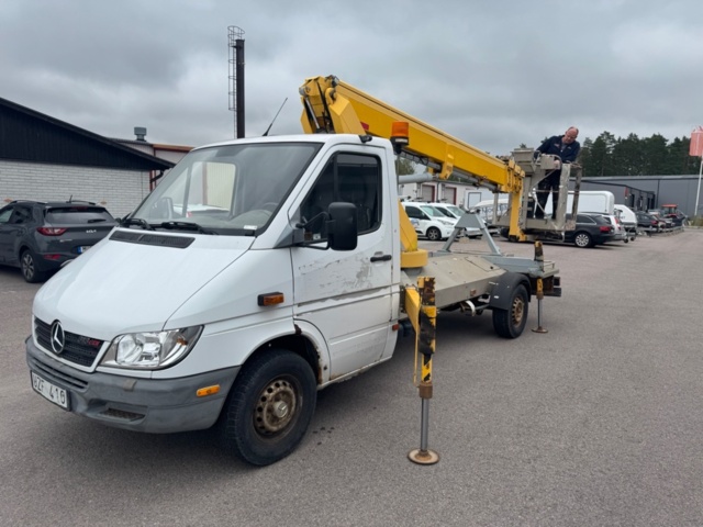 1291143-2 Skylift Mercedes-Benz Sprinter 313 CDI Omme 1950 ETBZ
