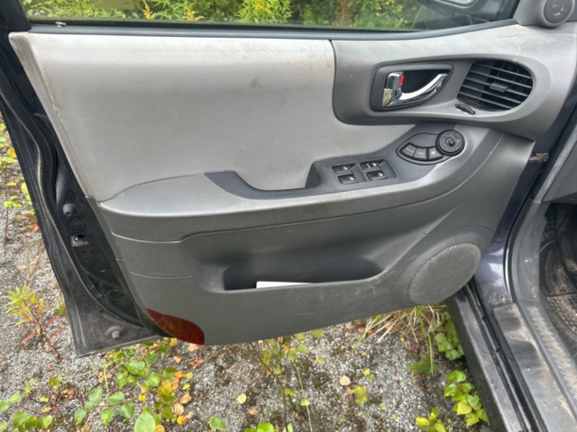 1383191-11 Hyundai Santa Fe 2.4 4WD Manuell, 145hk, 2006 (Reparationsobjekt)