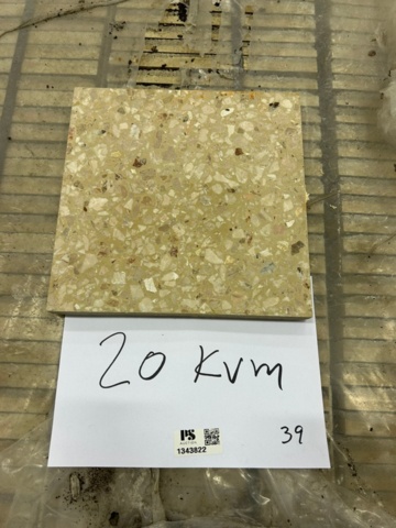 1343822-1 Terrazzo 30*30 ca 20kvm