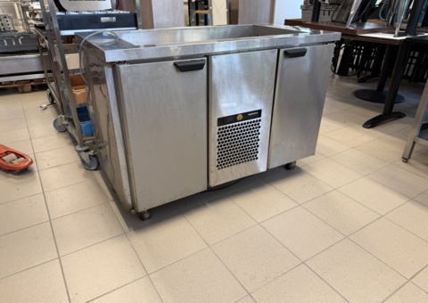 Refrigerated counter - Porkka