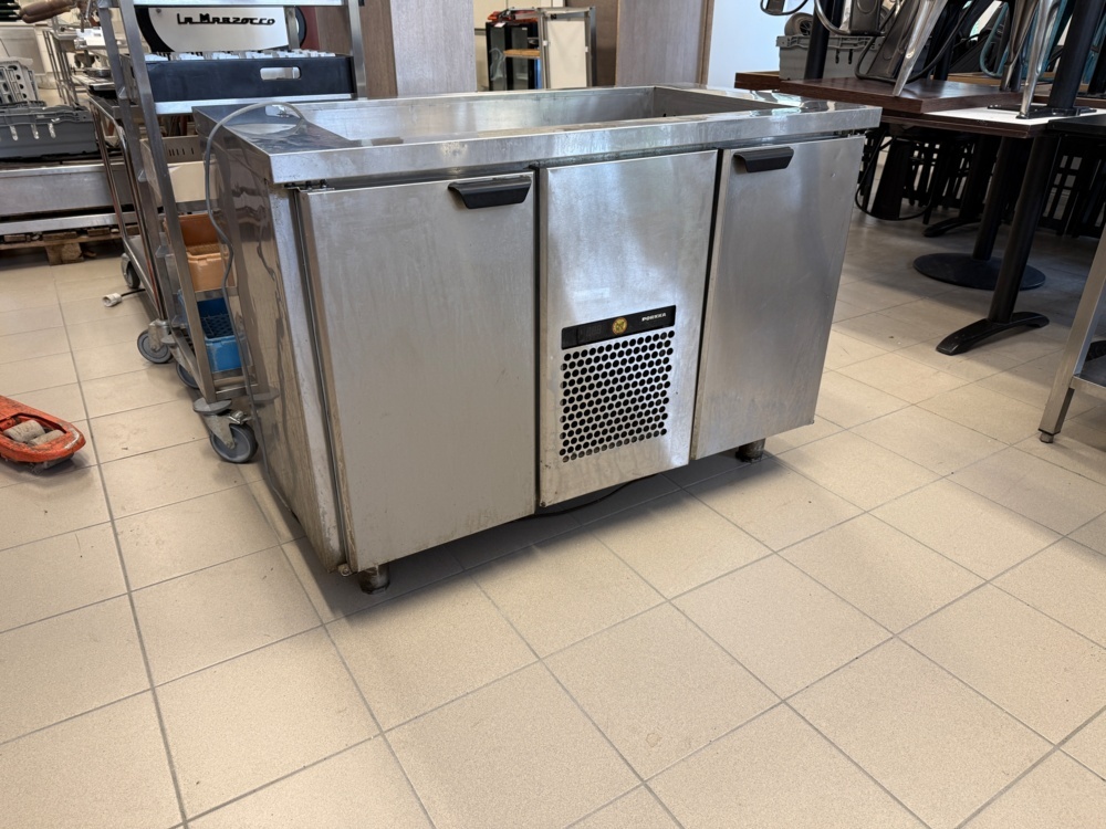 1176322-1 Refrigerated counter - Porkka