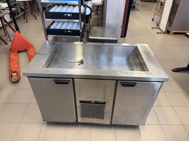 1176322-3 Kylbänk - Porkka