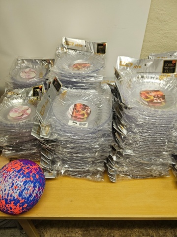 1408859-1 Tallrikar i plast