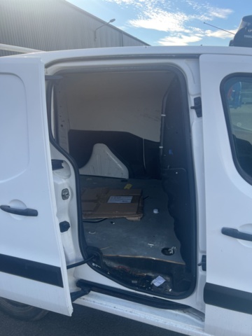 1338332-17 Citroën Berlingo Van Increased Payload 1.6 BlueHDi 75 8v Manuell, 75hk, -2016