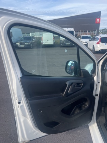 1338332-24 Citroën Berlingo Van Increased Payload 1.6 BlueHDi 75 8v Manuell, 75hk, -2016