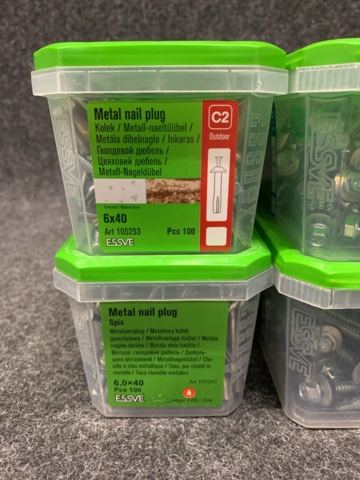 1407809-2 5 st Förpackningar Skruv, Essve