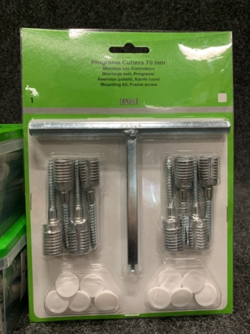 1407812-4 4 st Förpackningar Karmskruv, Essve