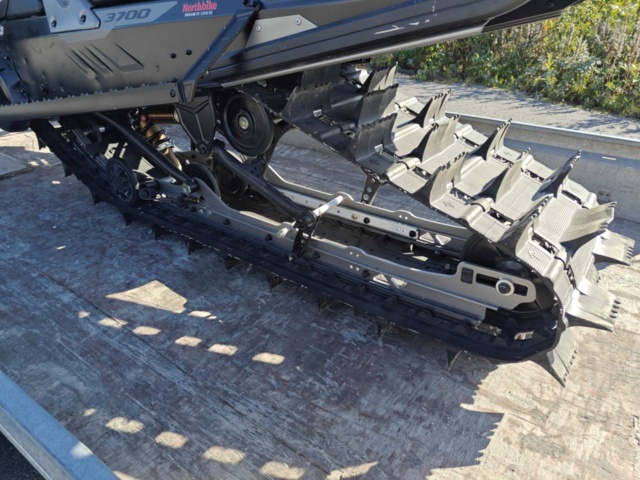 1130299-29 Lynx Shredder 3700 RE 850 Turbo  E-TEC T -2024