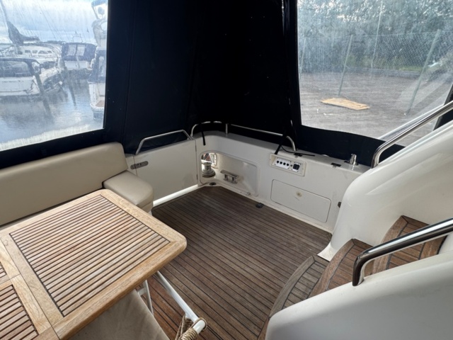 1411906-11 Princess 72 – 1997 – Lyxig motorjakt