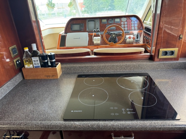 1411906-30 Princess 72 – 1997 – Lyxig motorjakt