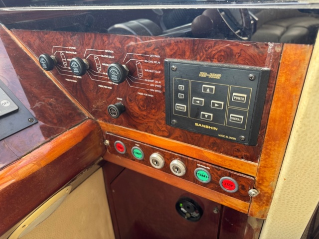 1411906-36 Princess 72 – 1997 – Lyxig motorjakt