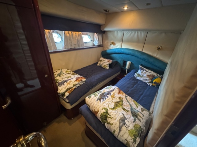 1411906-43 Princess 72 – 1997 – Lyxig motorjakt